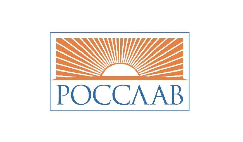 ООО "Росслав" – основанный в 2011 году завод по покраске и декорированию алюминиевого профиля и металлов. Итальянское и швейцарское оборудование, европейские порошковые краски и итальянская коллекция цветов и текстур для декорирования в сочетании с четким соблюдением мировых стандартов и технологий покраски позволяет предлагать эксклюзивные и долговечные решения для каждого партнера.